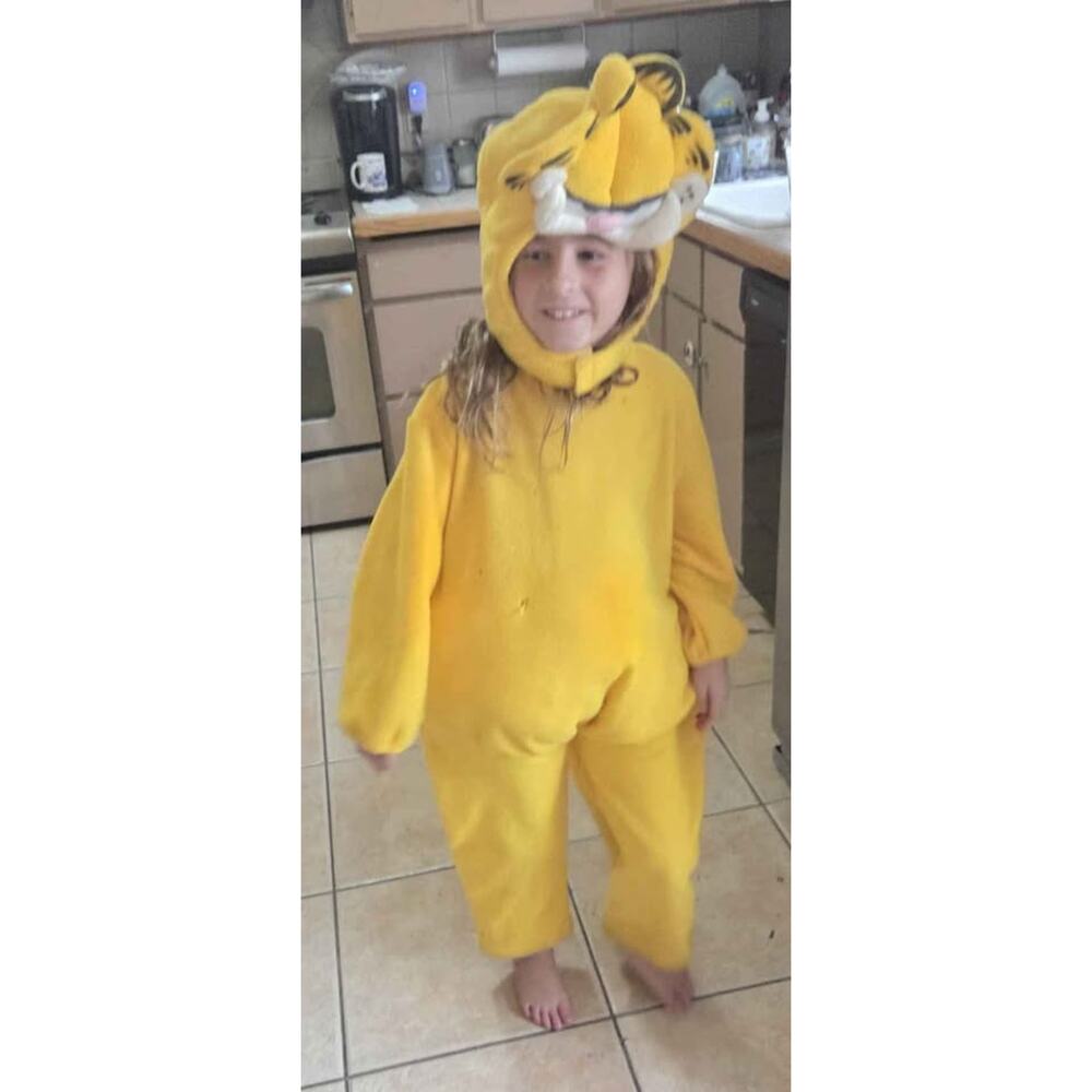 Vintage Garfield costume size 6 to 7